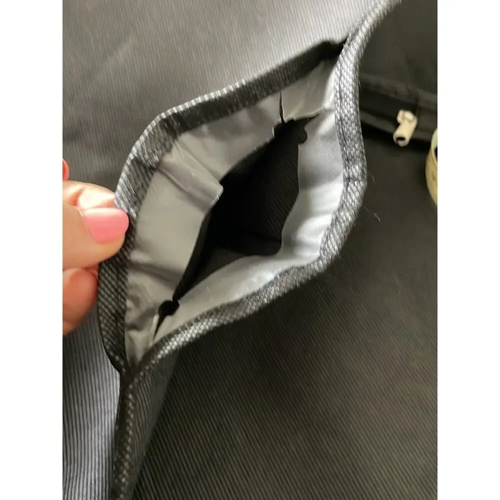 Yogi’s‎ closet Garment Bag